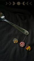 Cuillère gravée "Merci" avec pendentif résine